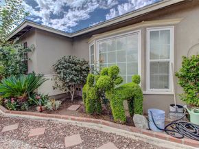 1402 S Poplar Street, Santa Ana CA 92704