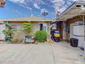 1402 S Poplar Street, Santa Ana CA 92704