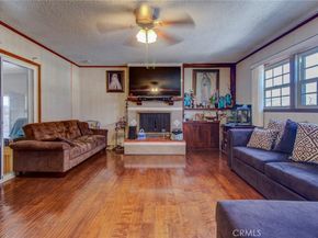 1402 S Poplar Street, Santa Ana CA 92704