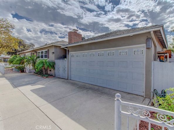 1402 S Poplar Street, Santa Ana CA 92704
