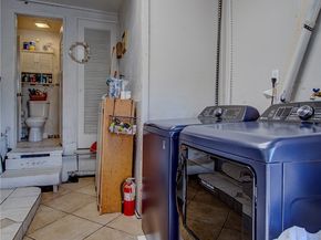 1402 S Poplar Street, Santa Ana CA 92704