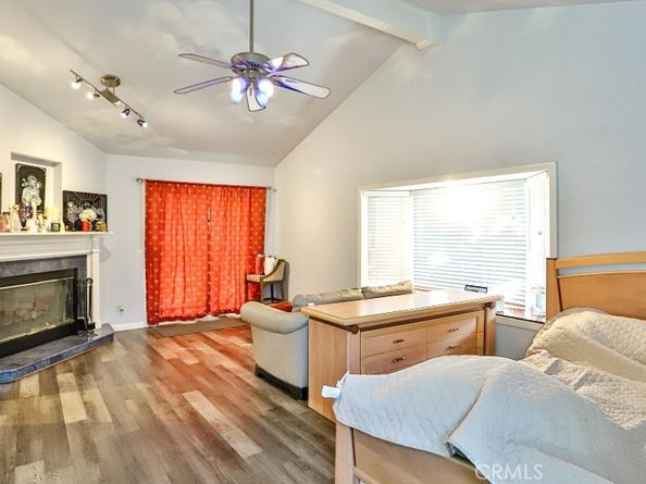 4862 Gainsport, Irvine CA 92604