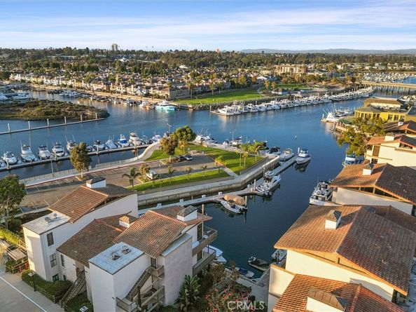 6101 Marina Pacifica Drive S, Long Beach CA 90803