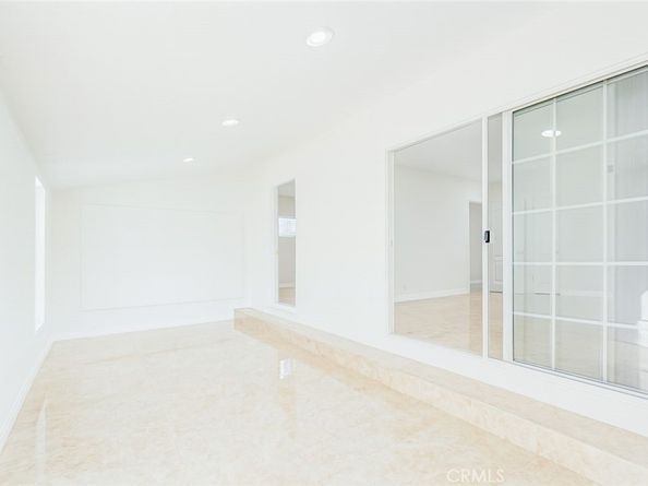 2123 W Orange Avenue, Anaheim CA 92804