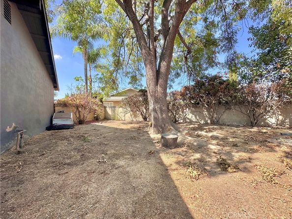 2641 E Paladin Ave, Anaheim CA 92806