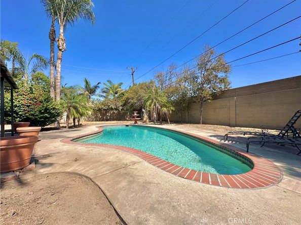 2641 E Paladin Ave, Anaheim CA 92806