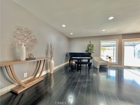 2641 E Paladin Ave, Anaheim CA 92806