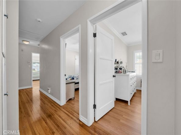 5514 Bellflower Blvd, Lakewood CA 90713