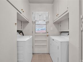 5514 Bellflower Blvd, Lakewood CA 90713