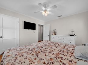 5514 Bellflower Blvd, Lakewood CA 90713