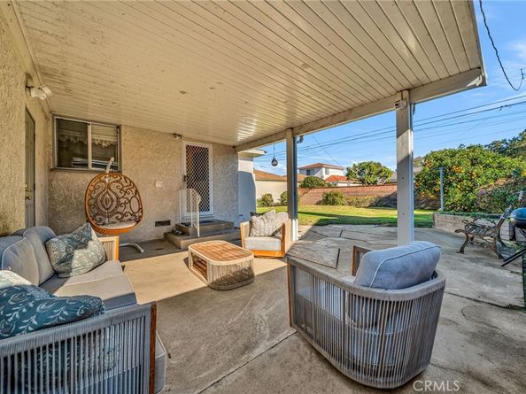 5514 Bellflower Blvd, Lakewood CA 90713