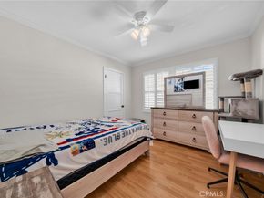 5514 Bellflower Blvd, Lakewood CA 90713