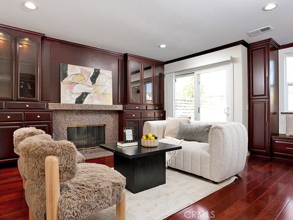 11 Burke, Irvine CA 92620