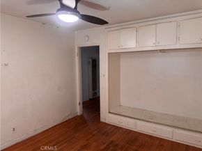 925 E Appleton Street 4, Long Beach CA 90802