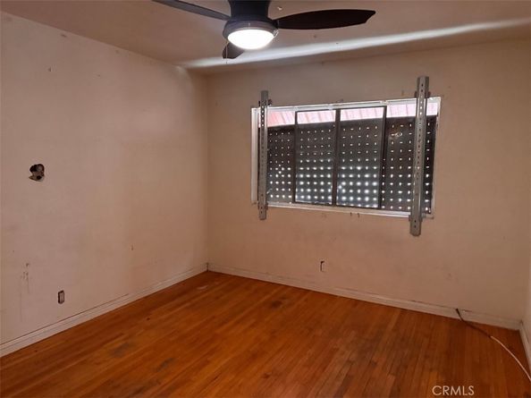 925 E Appleton Street 4, Long Beach CA 90802