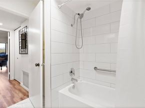 4260 Via Arbolada 304, Los Angeles CA 90042