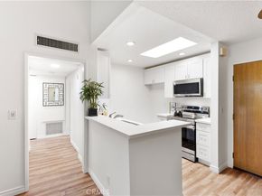 4260 Via Arbolada 304, Los Angeles CA 90042