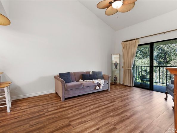 4260 Via Arbolada 304, Los Angeles CA 90042