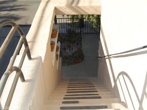 20 Roycroft Avenue, Long Beach CA 90803