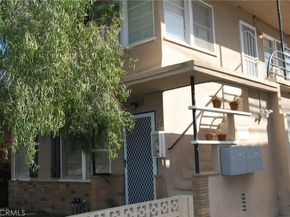 20 Roycroft Avenue, Long Beach CA 90803