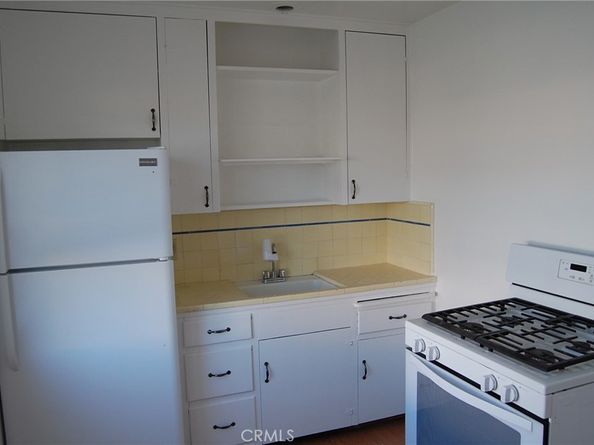 20 Roycroft Avenue, Long Beach CA 90803