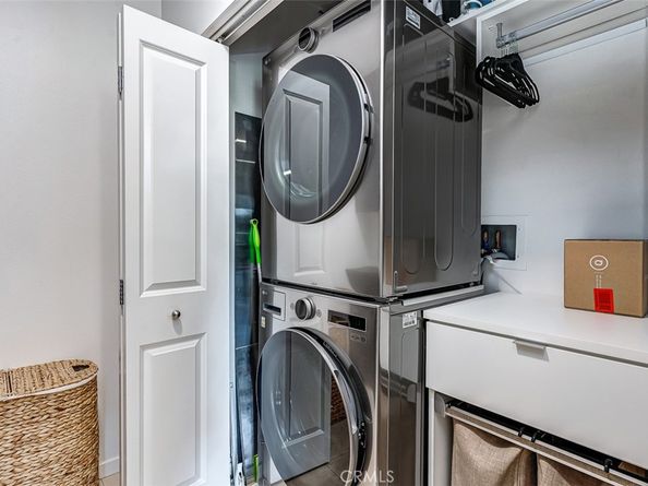 21 Gramercy 306, Irvine CA 92612