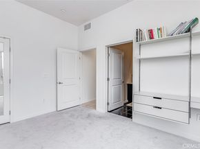 21 Gramercy 306, Irvine CA 92612