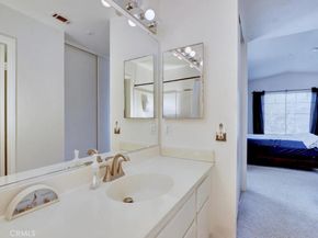 930 E Chestnut Street, Anaheim CA 92805