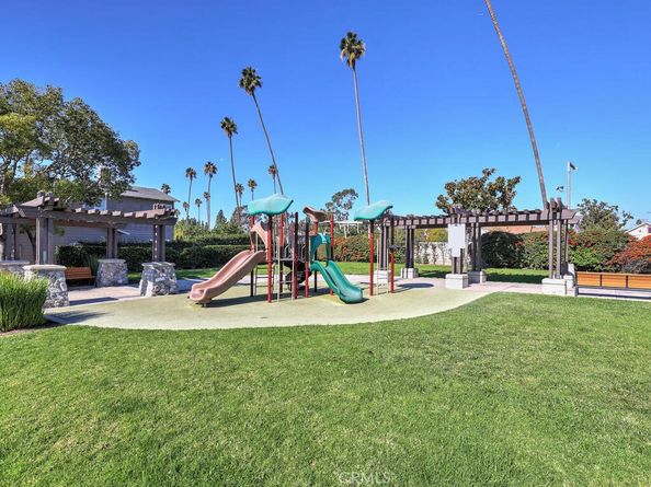 930 E Chestnut Street, Anaheim CA 92805