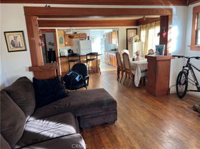 4284 La Salle, Los Angeles CA 90062