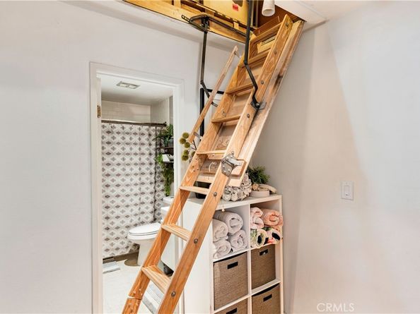 360 Obispo Avenue 15, Long Beach CA 90814