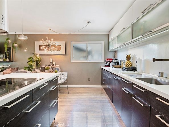 360 Obispo Avenue 15, Long Beach CA 90814