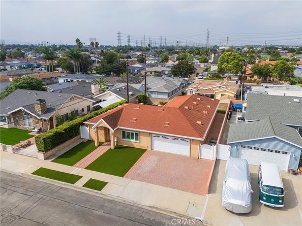 18405 Delia Ave, Torrance CA 90504