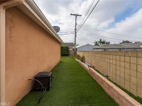 18405 Delia Ave, Torrance CA 90504