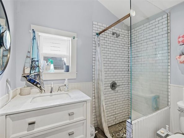 222 S Broadway, Redondo Beach CA 90277