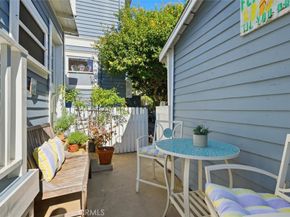 222 S Broadway, Redondo Beach CA 90277