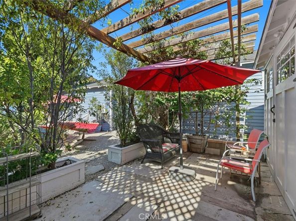 222 S Broadway, Redondo Beach CA 90277