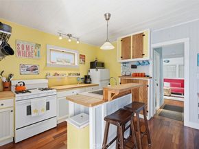 222 S Broadway, Redondo Beach CA 90277