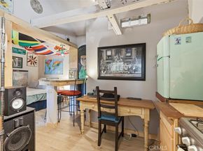 222 S Broadway, Redondo Beach CA 90277