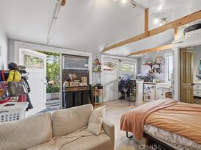 222 S Broadway, Redondo Beach CA 90277