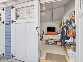 222 S Broadway, Redondo Beach CA 90277