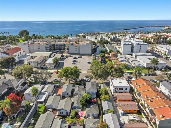 222 S Broadway, Redondo Beach CA 90277