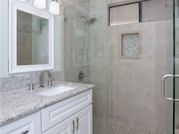 2595 Plaza Del Amo 422, Torrance CA 90503