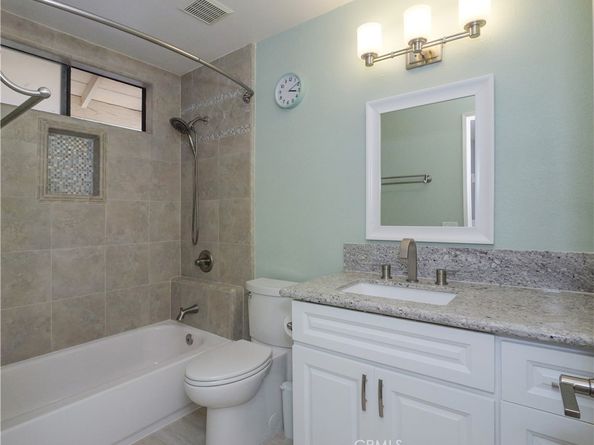 2595 Plaza Del Amo 422, Torrance CA 90503