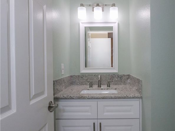 2595 Plaza Del Amo 422, Torrance CA 90503