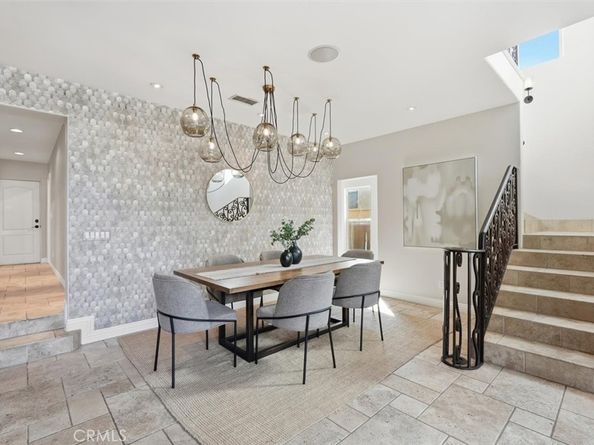 5433 E The Toledo, Long Beach CA 90803