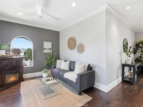 5433 E The Toledo, Long Beach CA 90803