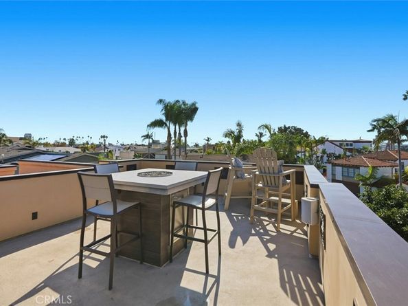 5433 E The Toledo, Long Beach CA 90803