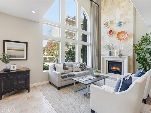 5433 E The Toledo, Long Beach CA 90803