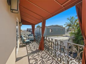 5433 E The Toledo, Long Beach CA 90803